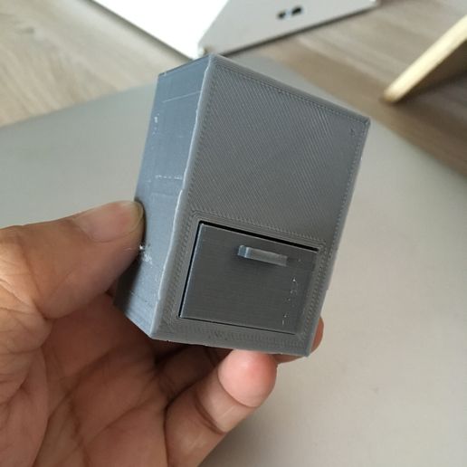 Photo 23-08-2019 17 27 02.jpg Lindo pequeño robot