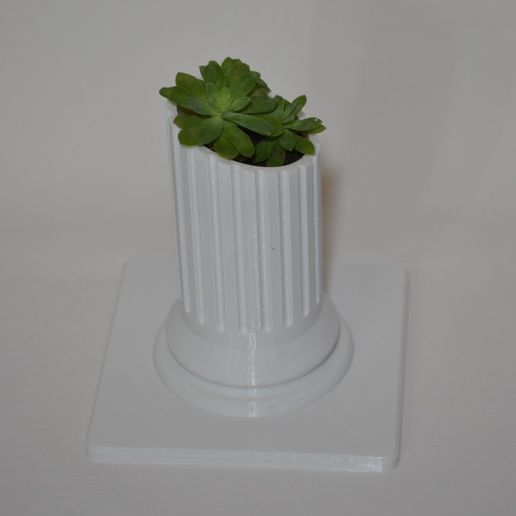 WhatsApp Image 2021-01-24 at 15.38.02.jpeg Plantador de colunas histórico / porta-canetas