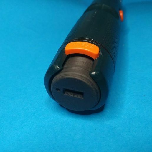 156810916_770827383871625_9043068584737416309_n.jpg Black&Decker VP3621 batery replace li-ion. VP100.