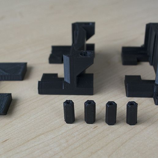 Stacking6.jpg Modulare Halterung für USB-Hubs