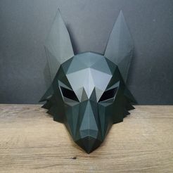 IMG_20230724_013736.jpg STL-Datei Low-Poly-Kojote-Maske・Design zum Herunterladen und 3D-Drucken