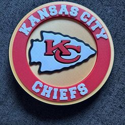 STL file Kansas City Chiefs WINE BOTTLE LIGHT・3D printing model to  download・Cults