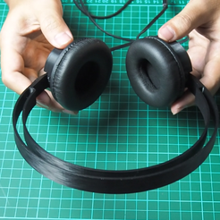 image_2020-11-02_073030.png Бесплатный STL файл Headphone Headband and Cups for 40mm Driver・Дизайн 3D-печати для загрузки