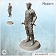 1-PREM.jpg Modern industrial worker standing in overalls with hammer (1) - Modern WW2 WW1 World War Diaroma Wargaming RPG Mini Hobby