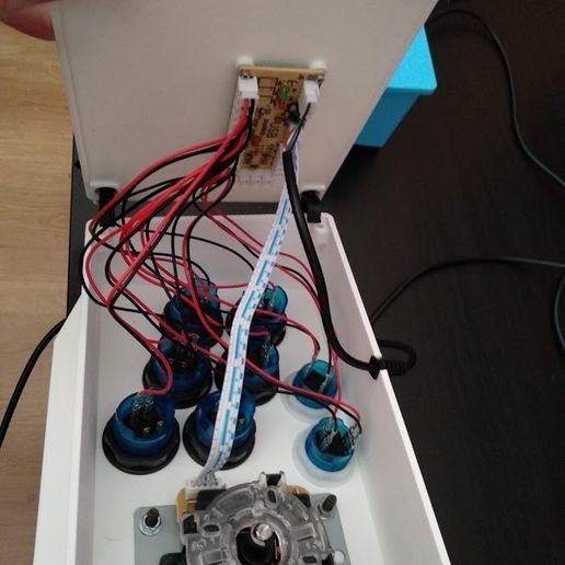 IMG_20200315_120159.jpg Joystick de Arcade DIY