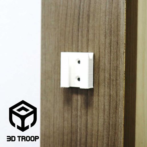 Suporte-Controle-Universal-3DTROOP-Img02.jpg Universal Remote Control Support