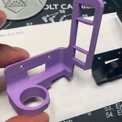 Archivo 3D gratis Clip de cinturón para Baofeng UV-9R Plus ➕・Diseño por  impresión en 3D para descargar・Cults