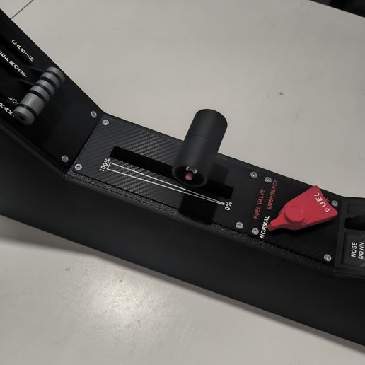 IMG-20250821-WA0010.jpg Fully 3D printed DIY Diamond DA40 NG Center Console for Flight Simulator