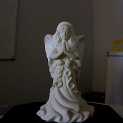 photo_display_large.jpg Angel Sculpture Scan