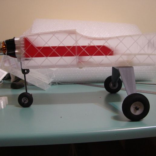 6967395effdda26c93caf4391d303899_display_large.JPG Das Liddle Stik RC Airplane