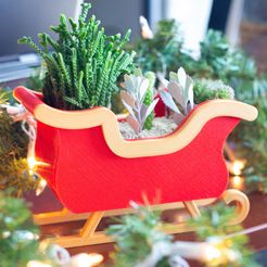 SantasSleigh2.jpg Free STL file Christmas Sleigh Decor/Planter・3D print design to download