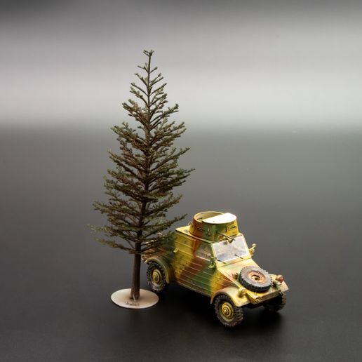 1/35 Scale 163mm European Spruce Tree (Traditional) - Realistic No Supports