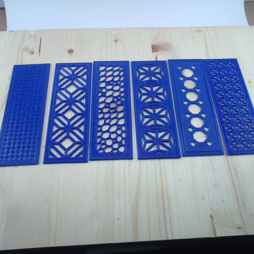 IMG_20251227_185148.jpg Marcapáginas con 6 motivos diferentes