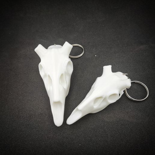 IMG_20241018_004106.jpg Halloween Deer Skull Keychain