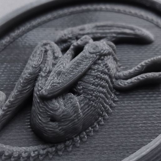 Bajorrelieve alienígena