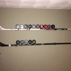 IMG_0056.JPG Hockey stick wall mount