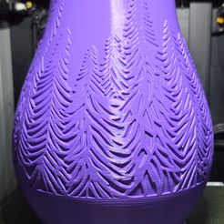 Jarrón iluminado por la nieve para decoración navideña