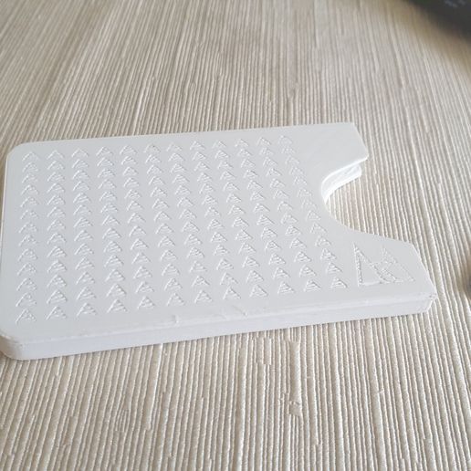 20200615_161207.jpg minimalist wallet