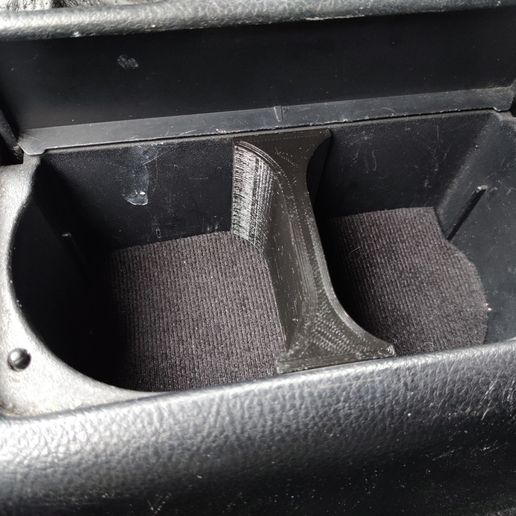Lexus IS200 IS300 Cupholder