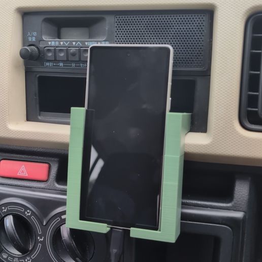 Suzuki_Alto(HA36V)_Dashboard_Pocket_Phone_Holder