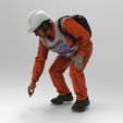 eng1.jpg Track Marshal Cleaning Debris – 1/32 Scale Motorsport Diorama Figure