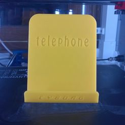 WP_20171115_00_26_05_Pro.jpg Free STL file Phone support・Model to download and 3D print