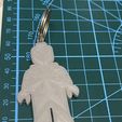 IMG_4812.jpg STL file Lego Minifig Lithophane Keychain・3D print design to download