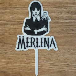 IMG_20230223_152048162.jpg STL file Merlina and Fingers cake topper・Model to download and 3D print