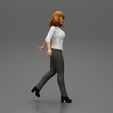 3DG1-0003.jpg Fichier 3D 2 Femme d'affaires en chemise et pantalon tirant une valise marchant dans un terminal d'aéroport・Objet imprimable en 3D à télécharger