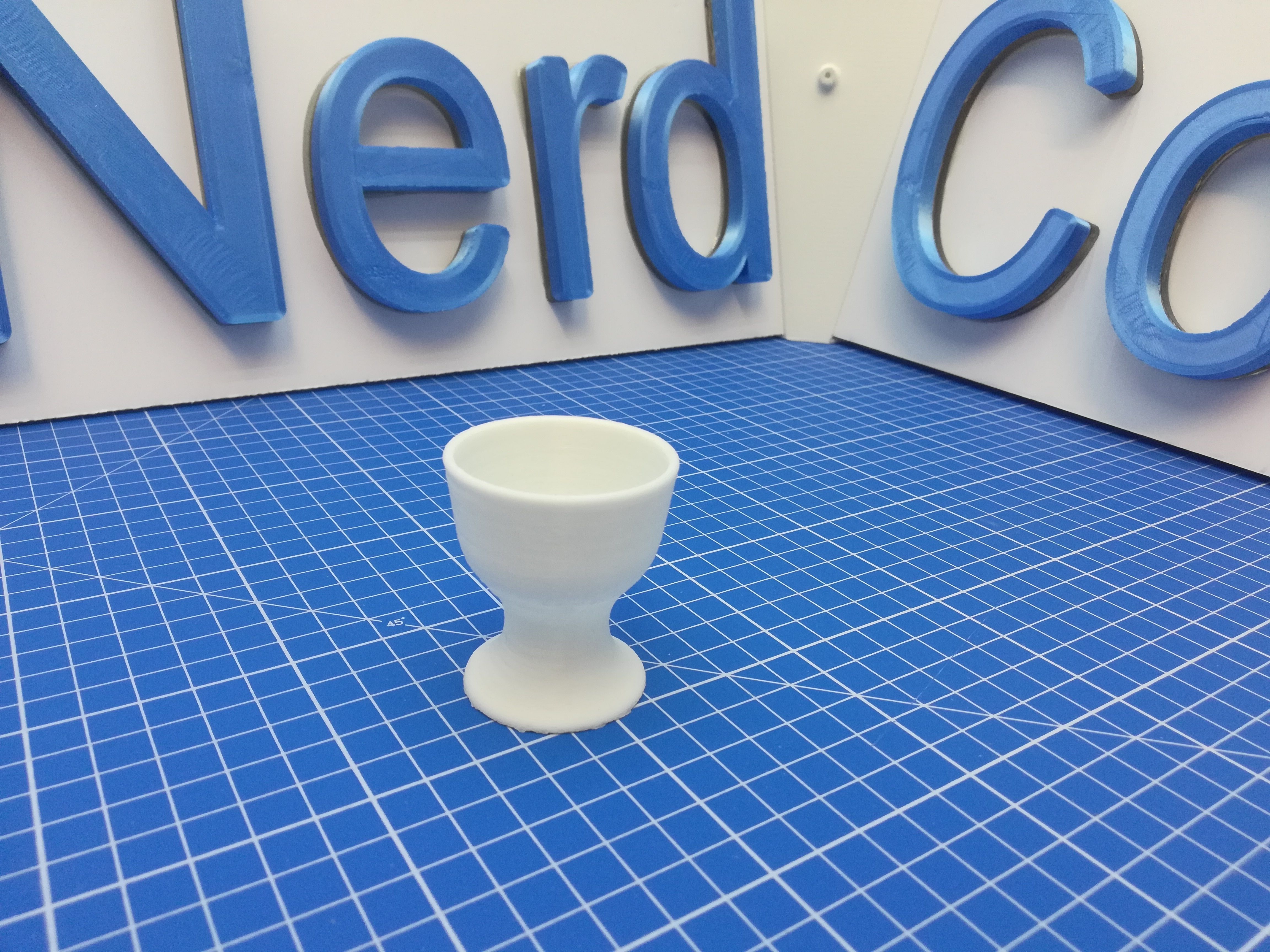 IMG_20200714_155104.jpg Free STL file Standard Egg Cup・Object to download and to 3D print, NerdCorner