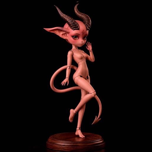 Bjd doll, ball jointed doll, Articulated (20cm MAX) female demon
