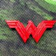 IMG_1091.JPG Wonder Woman Logo (magnetic mount)