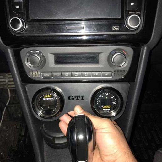 IMG-20200309-WA0105.jpg Volkswagen Polo 6R 52mm Provent Central Console GaugePod