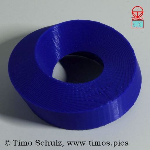 image043.jpg 3 different Möbius strips