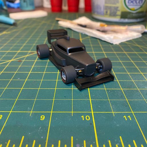 277543993_308222774817799_6428436135182827344_n.jpg 1:64 F132