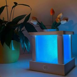 400434203_1007881210515122_8450719644408875816_n.jpg LUX Cube - ¡Lámpara de pantalla LED con paneles de colores intercambiables!