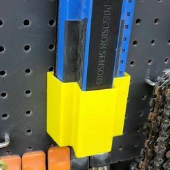 00e424fc-27ec-44f4-bcb3-a28a9735a77a.jpg Pegboard mount for studfinder - Precision Sensors ProFinder 5000 & Franklin Sensors ProSensor 710