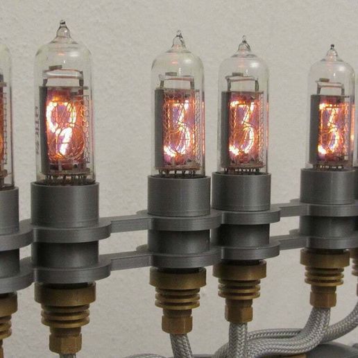 IMG_2744.JPG Nixie Tube Clock III
