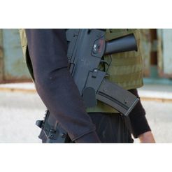 breakpoint_2.jpg Airsoft rifle holster