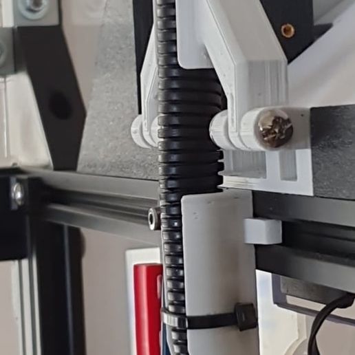 261710802_242726511261660_3738191853823624414_n.jpg E5Plus Loibl Cable support Cable guide Hotend Ender 5 Plus Klemco MicroSwiss original Hotend
