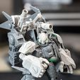 Tau Crisis suit alternative heads - Armored Core