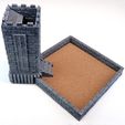 Brick-dice-tower-with-square-dice-tray-grey.jpg Archivo STL Torre de dados de ladrillo・Design para impresora 3D para descargar
