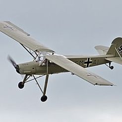 Fieseler-Fi-156-Storch.jpg Fichier 3D Fieseler Fi 156 Storch・Idée pour impression 3D à télécharger