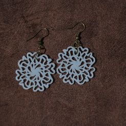 DSCF8639.jpg Archivo STL Pendientes Mandala 64・Diseño de impresión en 3D para descargar