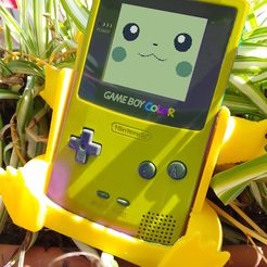IMG_20231012_113917.jpg Pikachu - Game Boy Color Stand - for 3D printer!