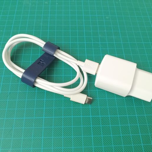 CABLE ORGANIZER