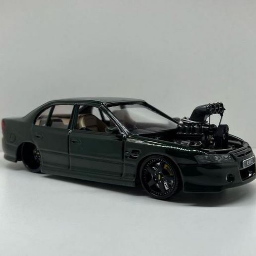Custom VY - Car model kit