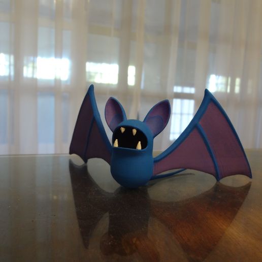 DSC02056.JPG Zubat Pokemon EDLI3D