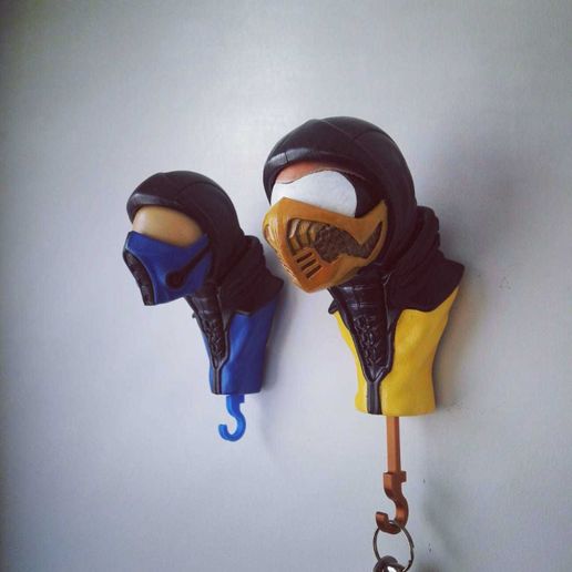 MK1.jpeg KEY HOLDER ( EYE SCORPION AND SUBZERO)