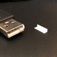 USB 5v Pin-1 Isolator.jpg USB cable +5v Pin-1 isolator